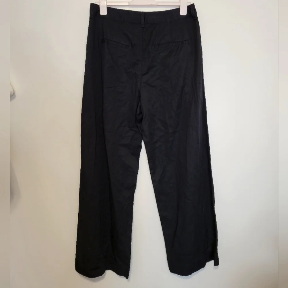 🎯 nwt Universal thread Black High rise loose fit pleated Chino pants - Picture 3 of 4